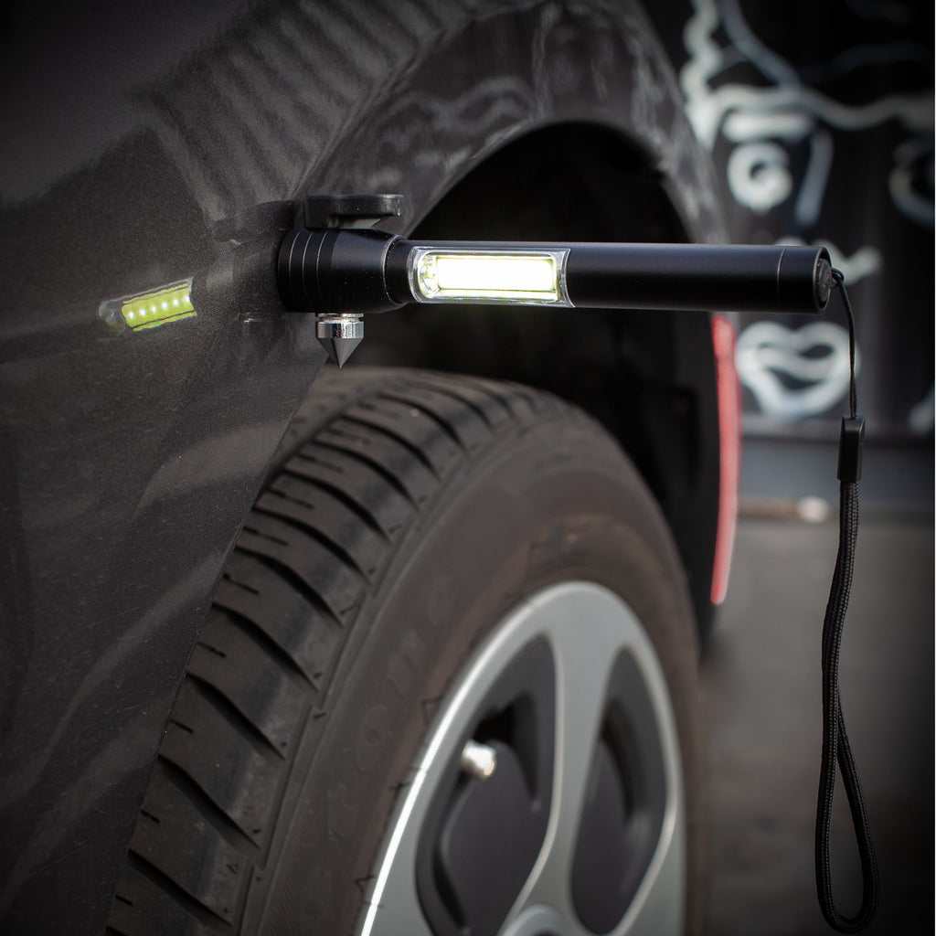 4-in-1 Auto Safety Tool with COB Flashlight – Magnetic Head, Steel Tip, and Concealed Blade