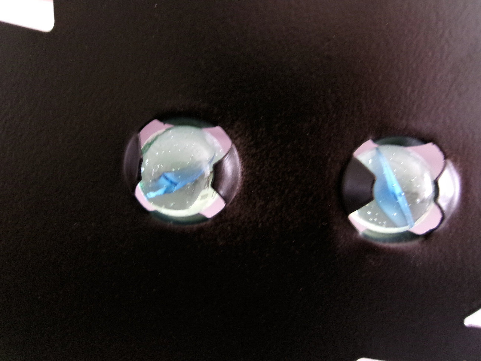 Scare Cat Garden Pest Deterrent – 14" Black Metal with Reflective Eyes