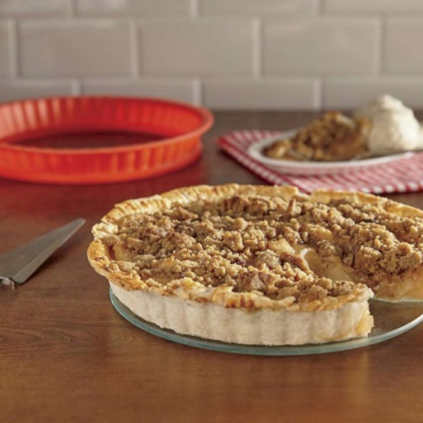 Dough EZ 10" Tempered Glass Bottom Pie Pan - Silicone Easy Remove Top