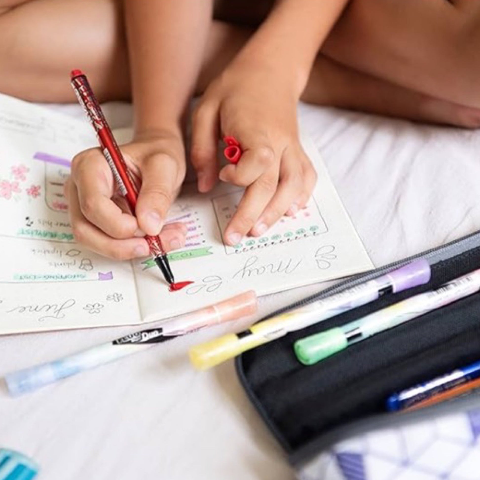 12pk Maped 0.8mm Graph' Peps Medium Tipped Fine Line Felt Pens - Triangular