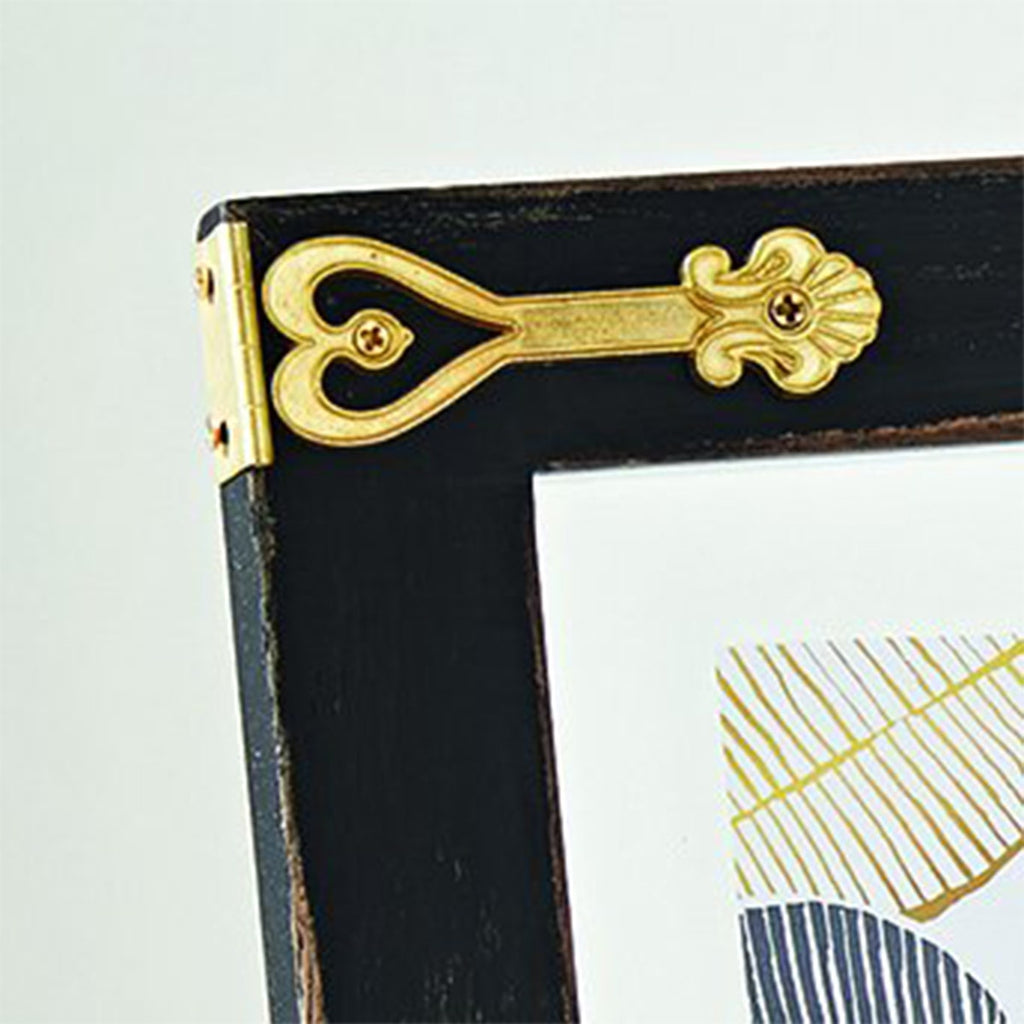 Better Homes & Gardens Wood Door Floating Frame for 5x7 Photos